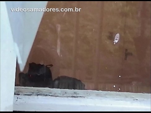 ❤️ Raġel qarn iħares lit-tfajla tiegħu ma' raġel ieħor, jirreġistra video fuck mingħajr ma jfixkel lill-koppja ❌ Porno fil-porn mt.bsglass.ru ❤